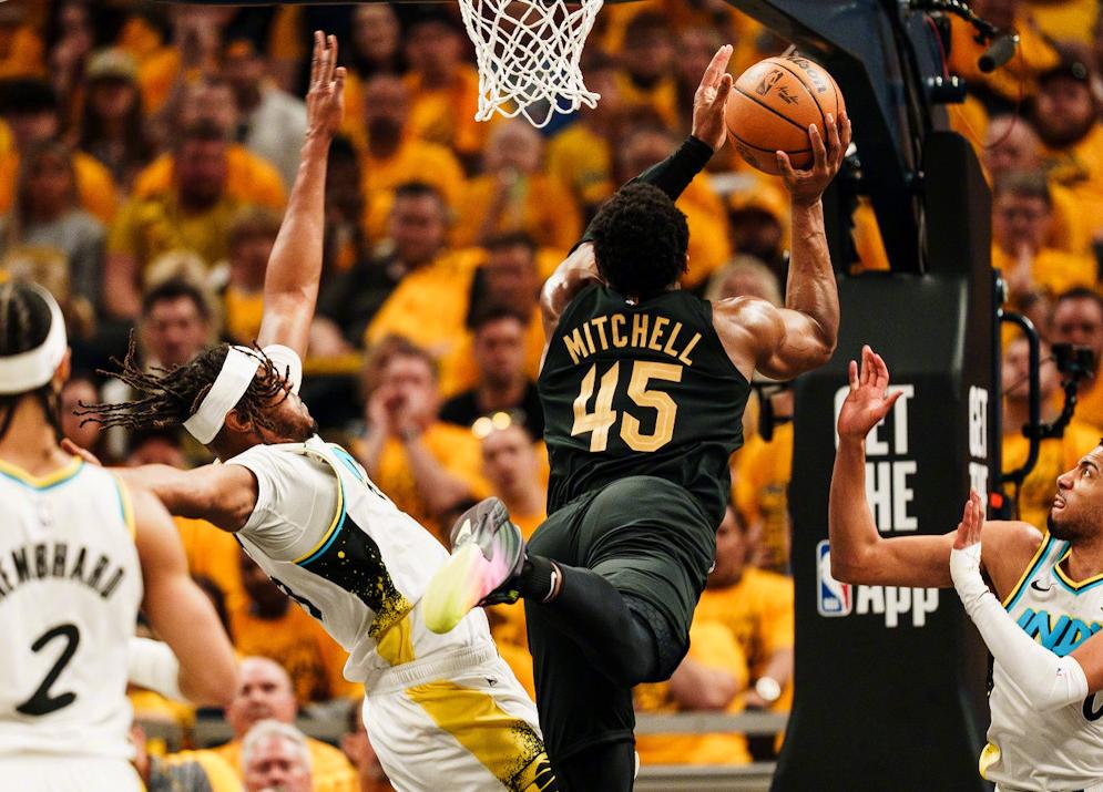 爱游戏ayx娱乐网站 -包含NBA总决赛赛前再迎强敌；纽约尼克斯单刀错失；主帅态度：气氛紧张；细节决定成败的词条